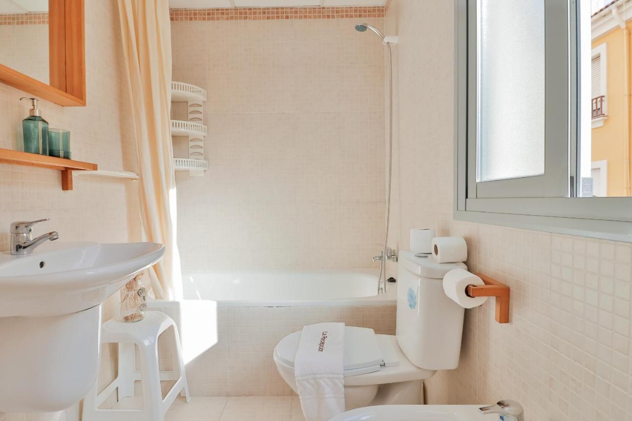 C17 - Friendly Studio Close To Town 3 *
