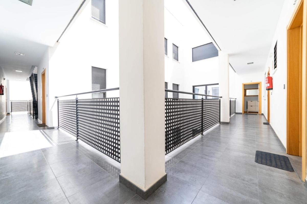 Appartement -malagasunapts- Huge & * Pool* Freepark*