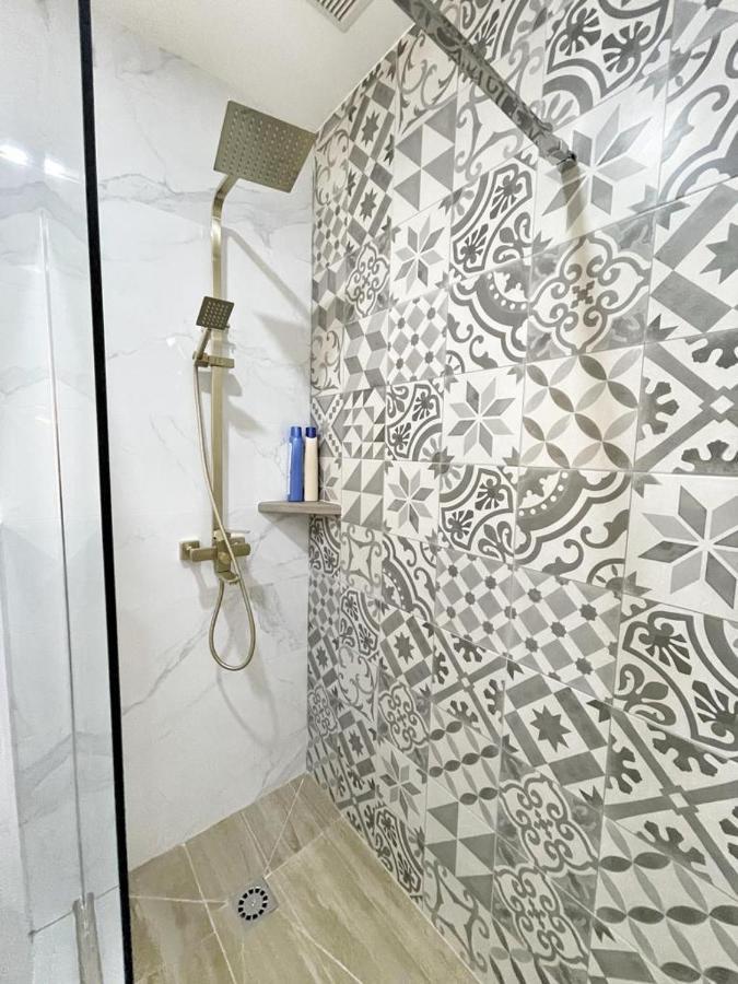 Luna Ensuites Centro *