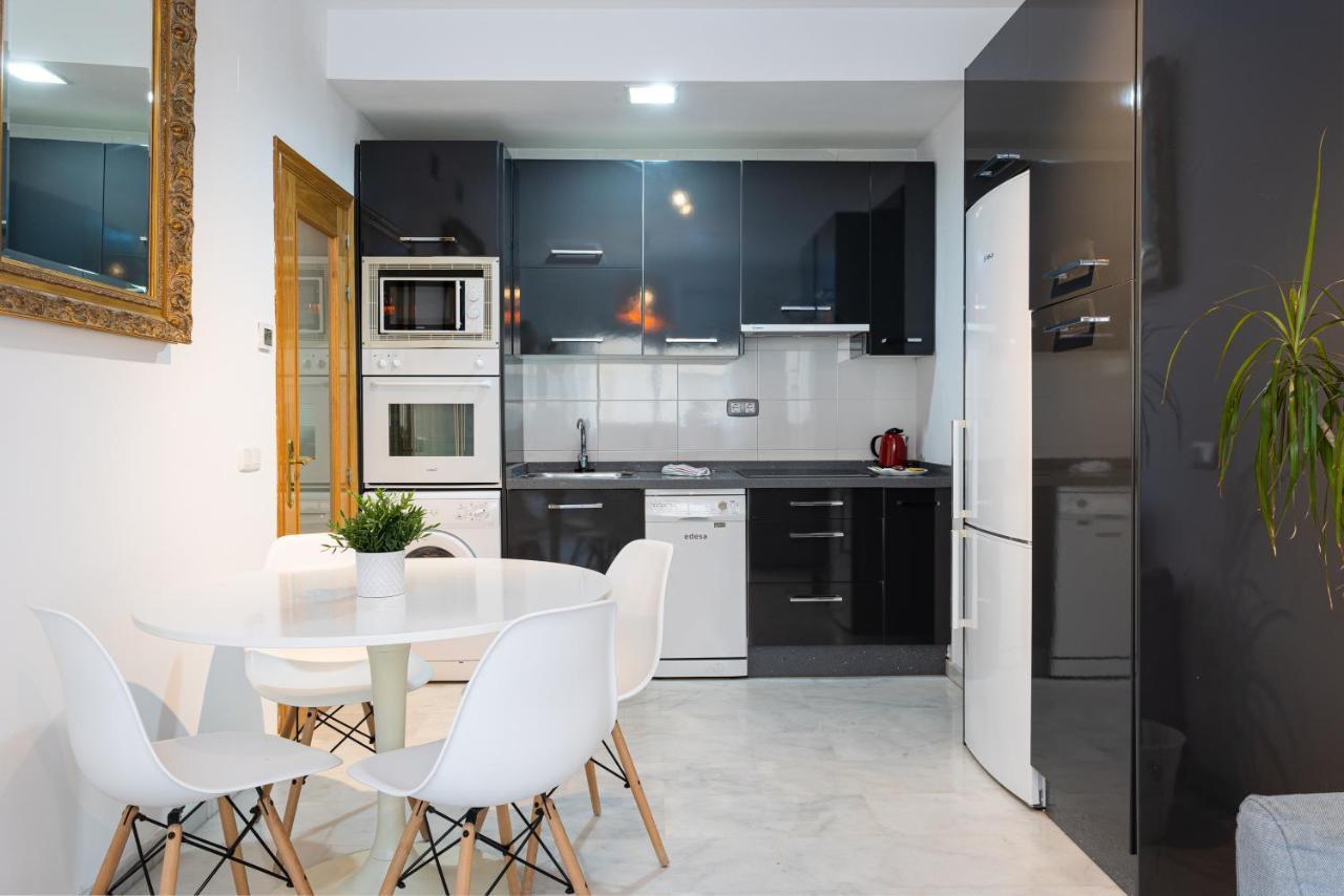Holidays2malaga Carrera Capuchinos Free Parking Aircon Downtown Apartment *