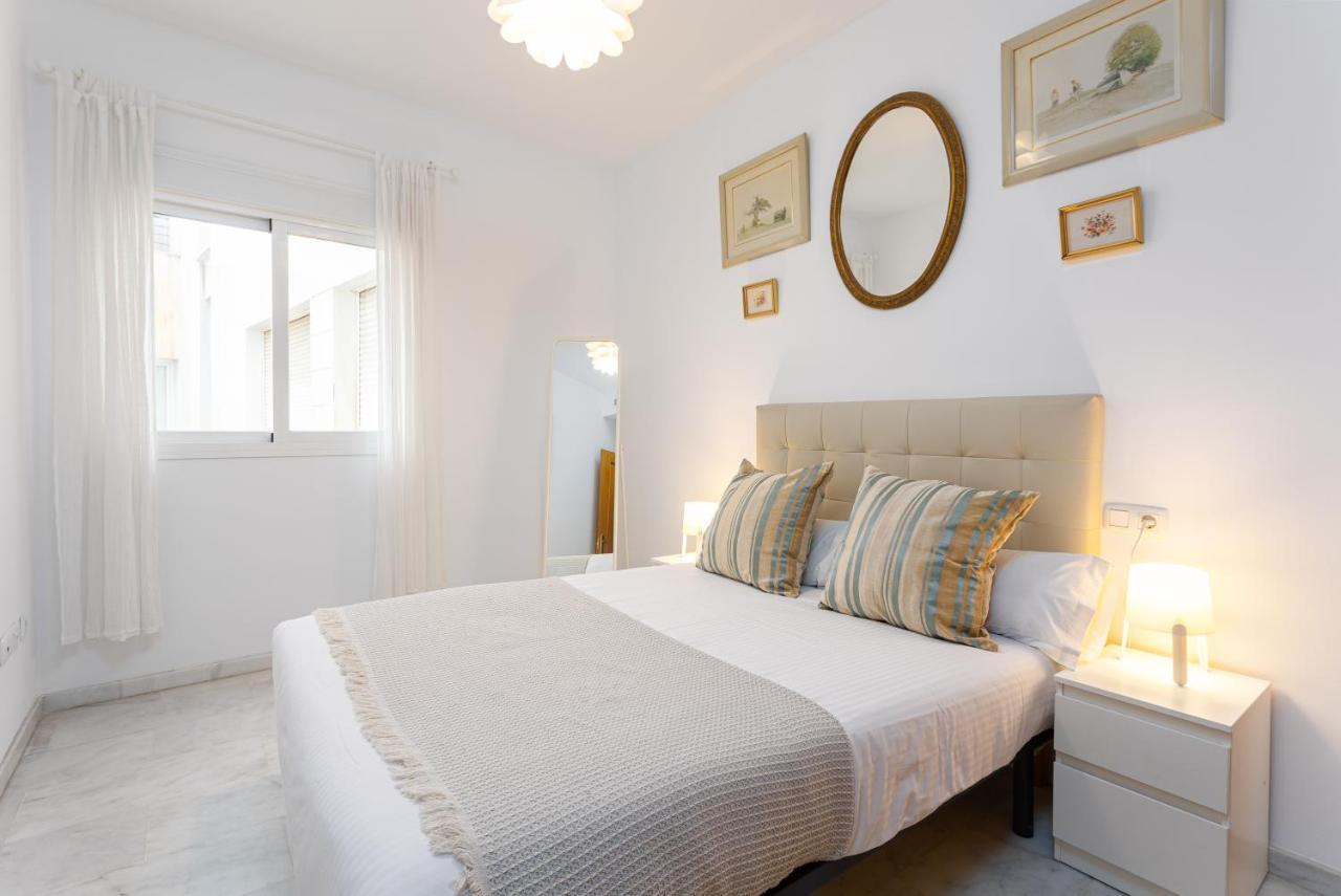 Apartment Holidays2malaga Carrera Capuchinos Free Parking Aircon Downtown *