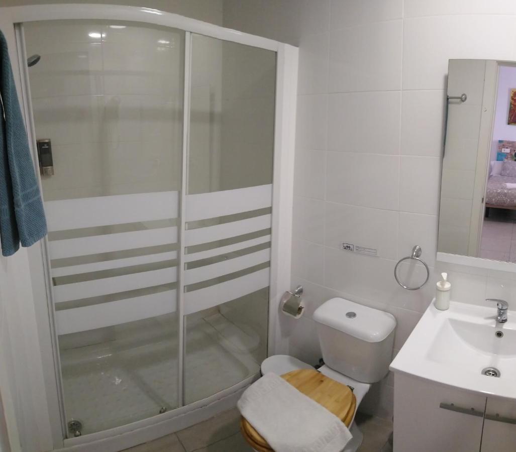 Lagunillas St. Guest house *