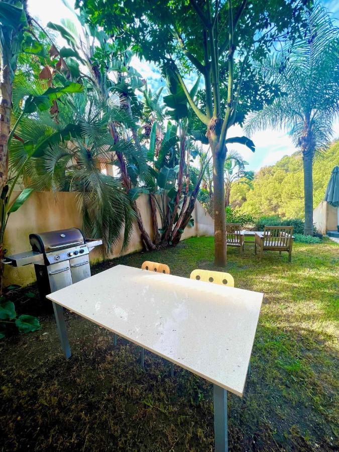Villa Aguilas Club - Guest House Villa