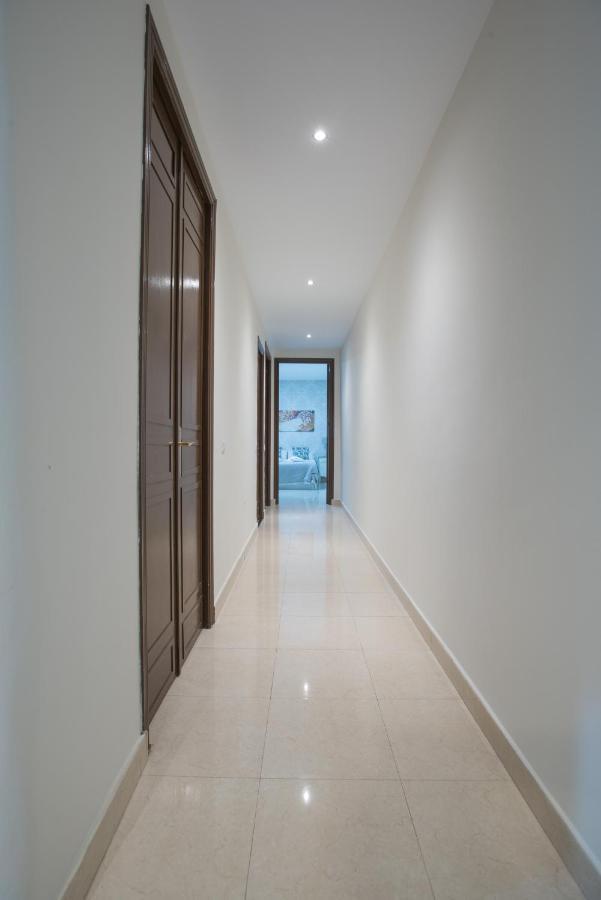 Carreteria 73 Center Apartment