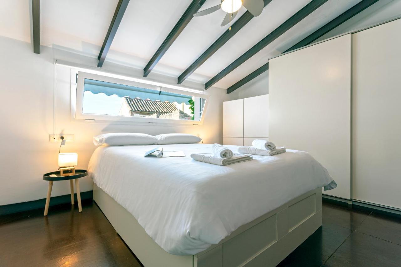 Livemalaga Cervantes Attic & Terrace Apartment Málaga