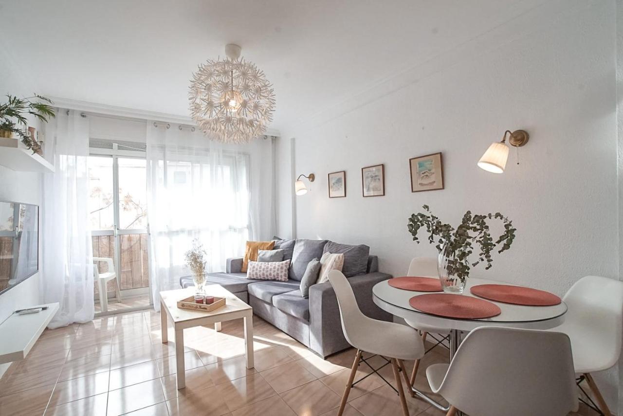 Playa Huelin Apartment *