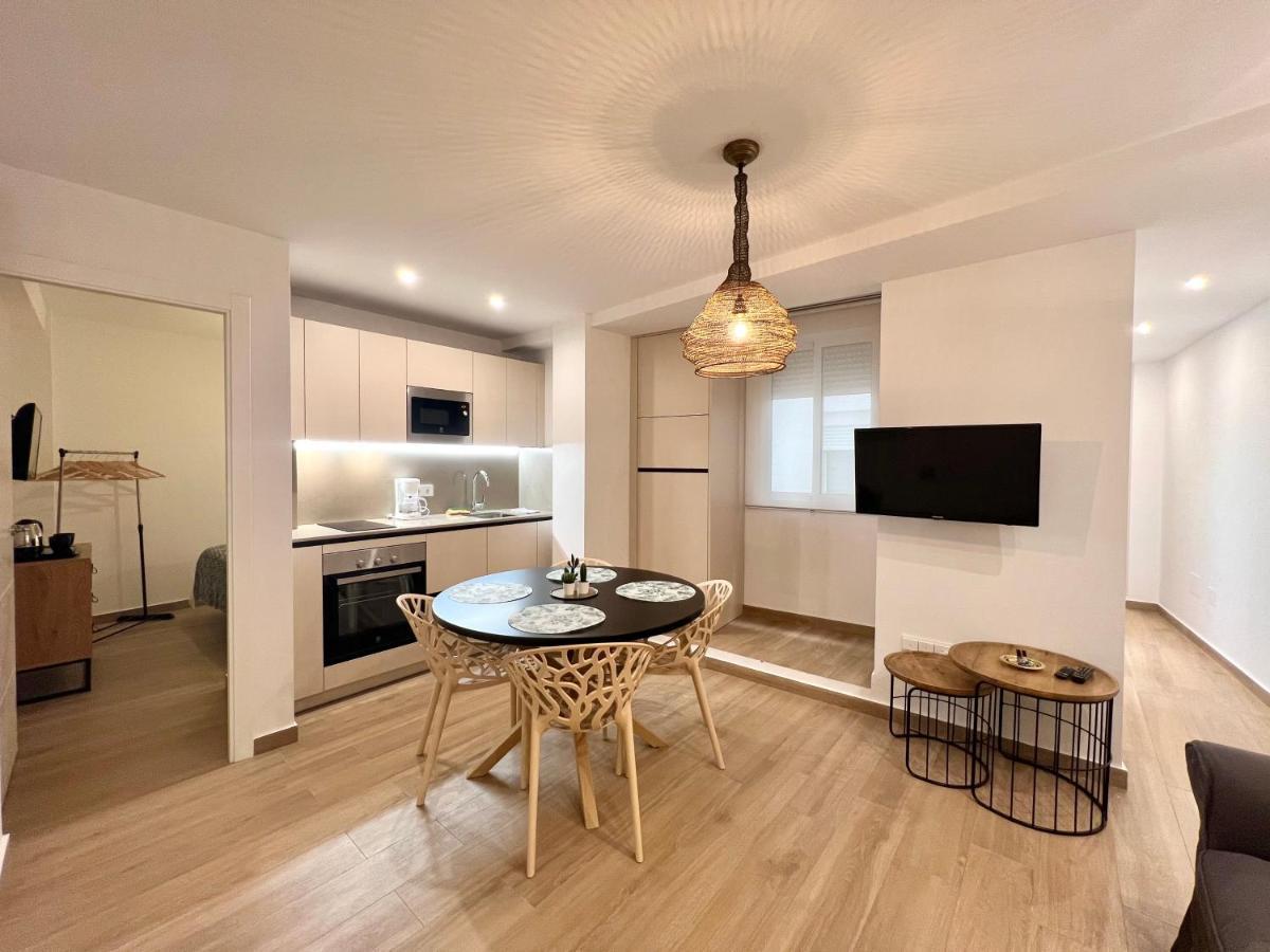 Huerto & Private Patio In The Old Town By Ele Apartment Malaga
