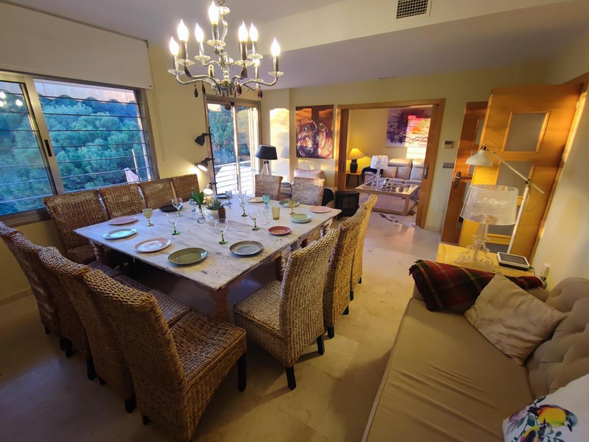 Villa Aguilas Club - Guest House Villa