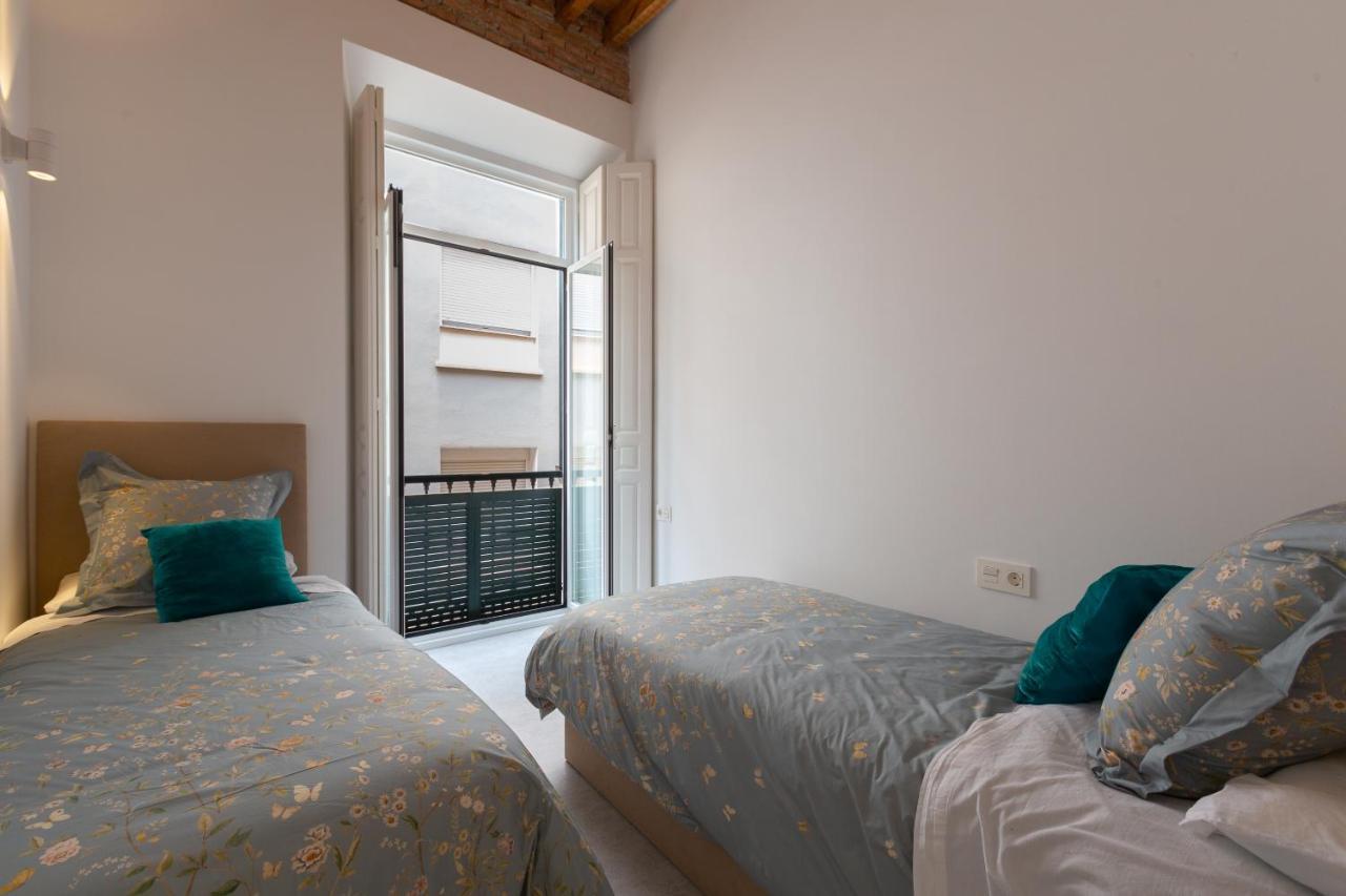 Appartement Wonderful With Three Bedrooms And Two Bathrooms In The Center *