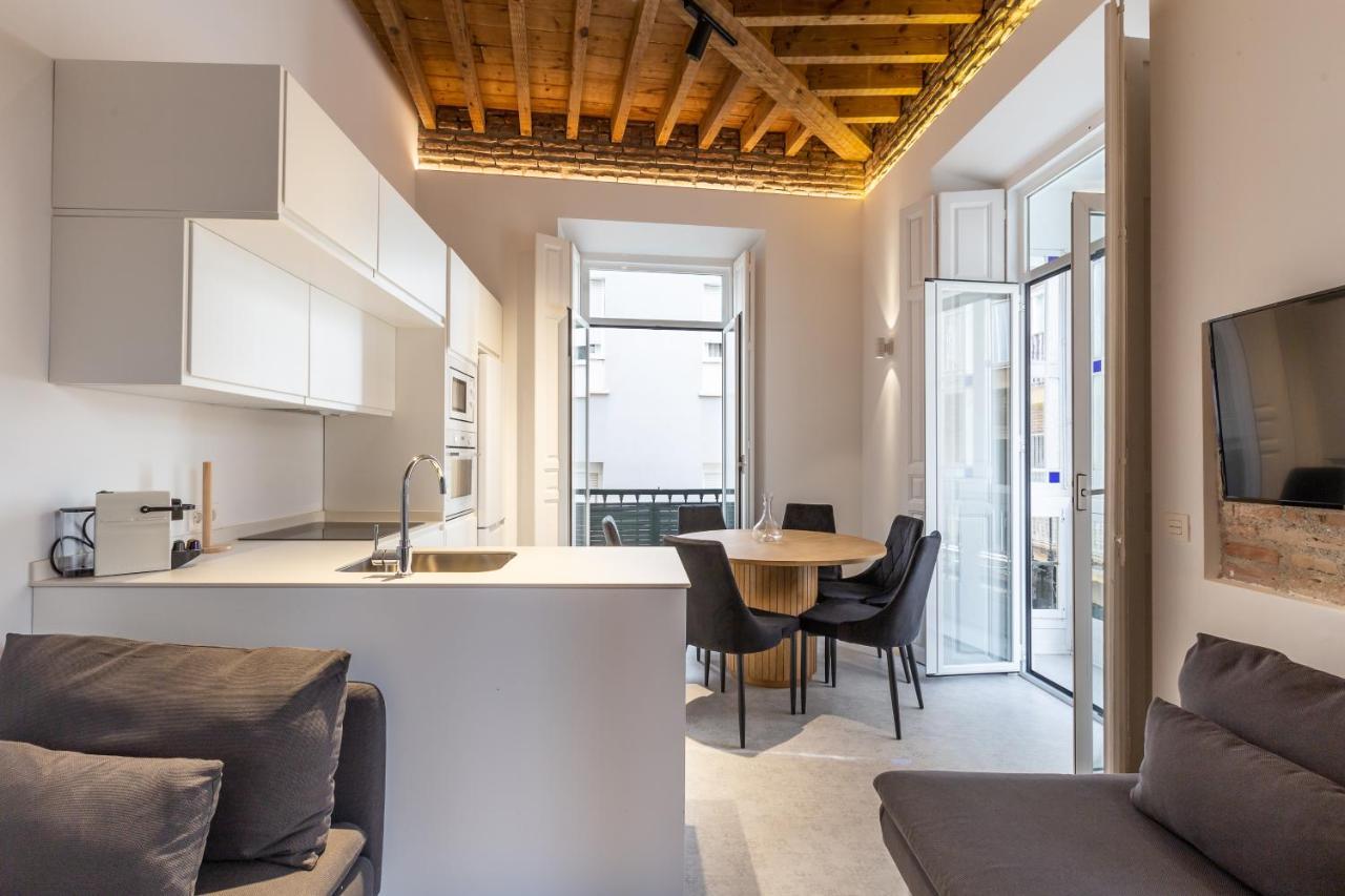 Appartement Wonderful With Three Bedrooms And Two Bathrooms In The Center *