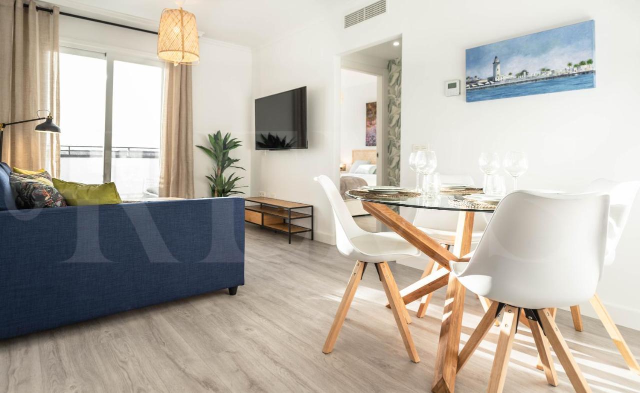 Apartment Stylish With Balcony & Parking Near The By Rems *