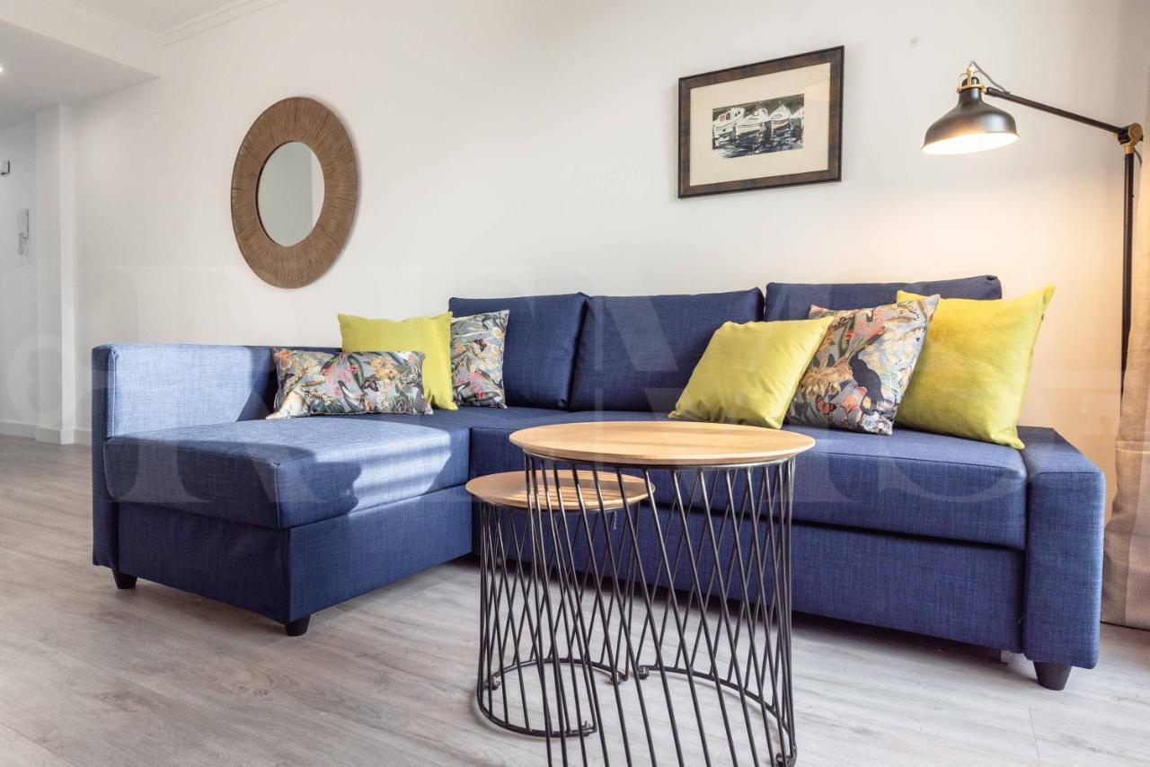 Stylish With Balcony & Parking Near The By Rems Apartment