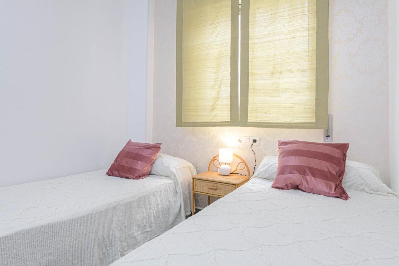 Apartamento Wintowinrentals Ubicacion Fabulosa, Completo Con Parking En El Soho De Málaga