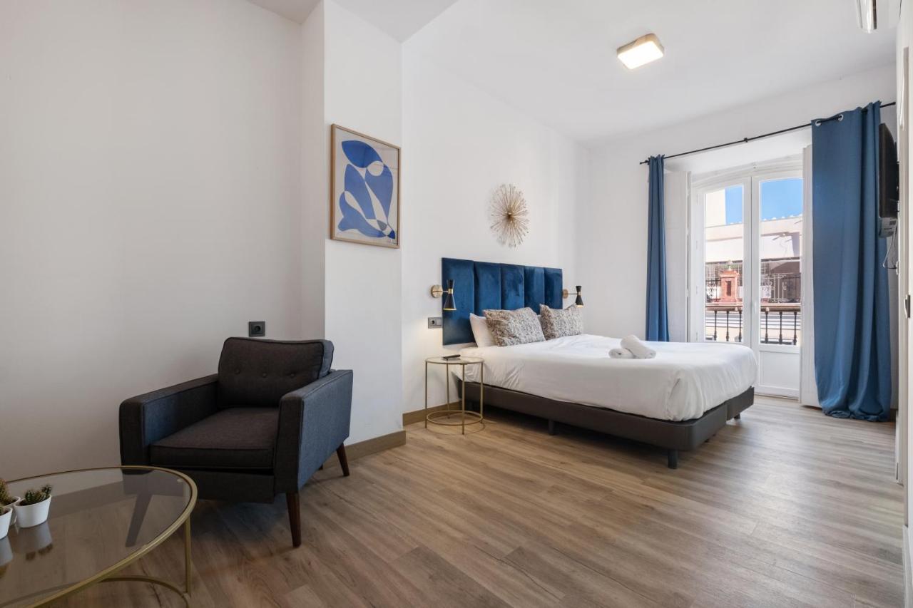 Malaga City Suites