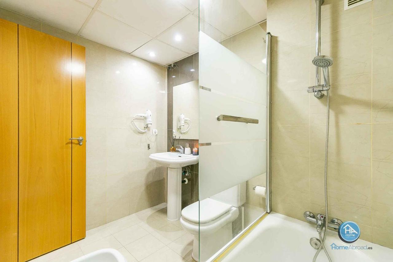 Apartment Bajo Urbano Boutique En Carlos Haya Con Terraza Y Parking Málaga