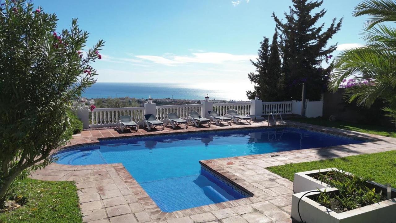 Villa Gran Con Vistas Al Mar Y Piscina Privada Malaga