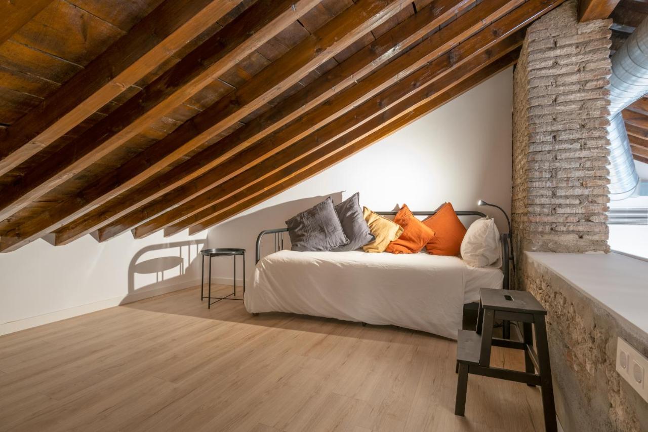 Centro El Conde By Renthas Apartment Malaga