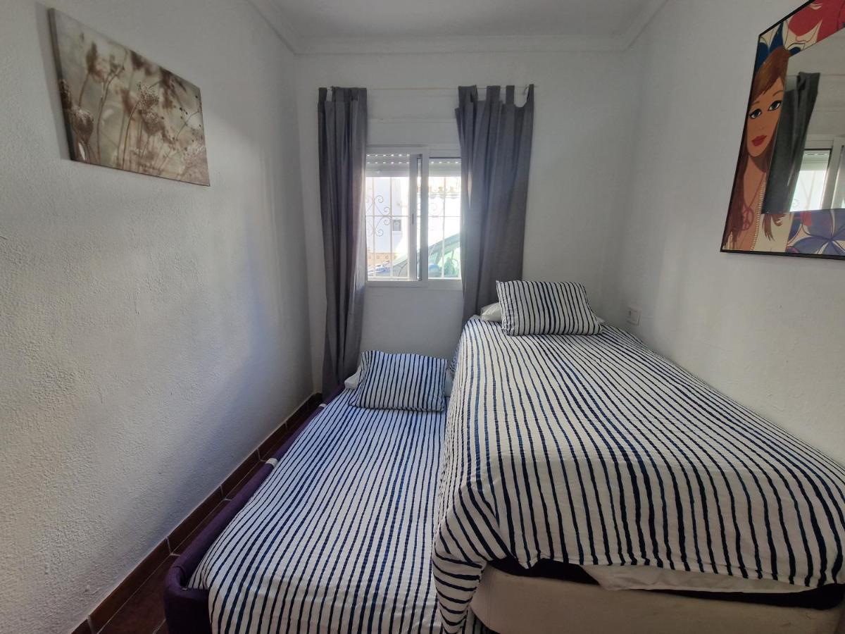 Sunny Churriana-airport Ii Apartment Malaga