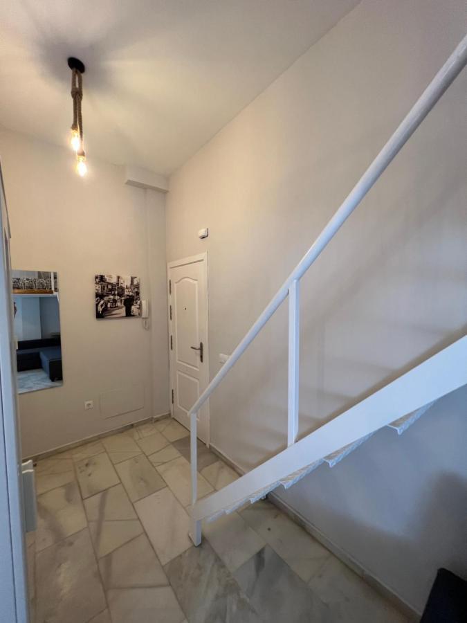 Apartment Genuar Center 4 *