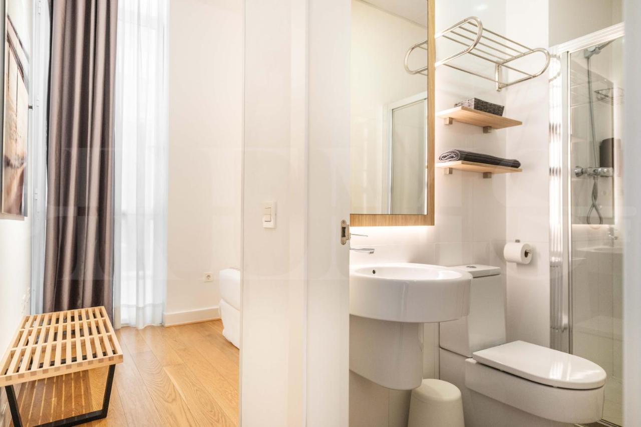 Apartment With Balcony In The Heart Of By Rems *
