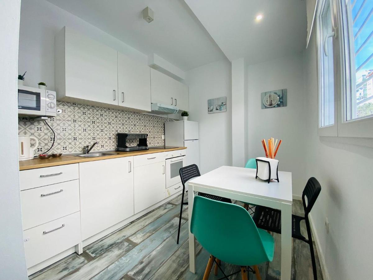 Apartamento Bonito En 2º Linea De Playa & Parking *