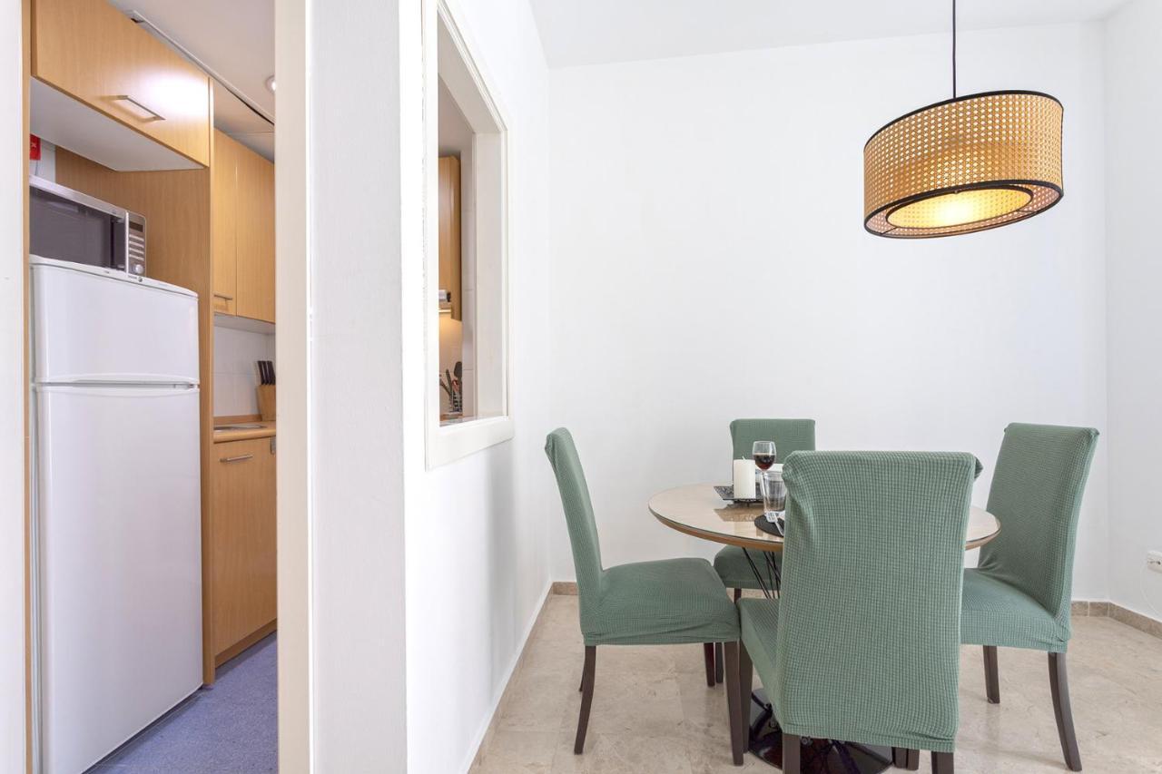 -malagasunapts-central Historic Heart Malaga