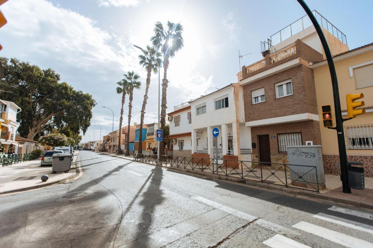 Colourful Fisher House Pulpito In El Palo! - Tcm Holiday home *