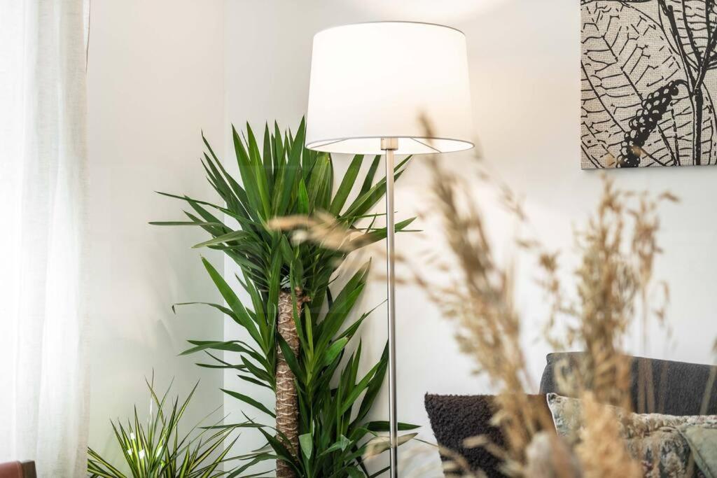 Calm With Private Patio By Rems Malaga
