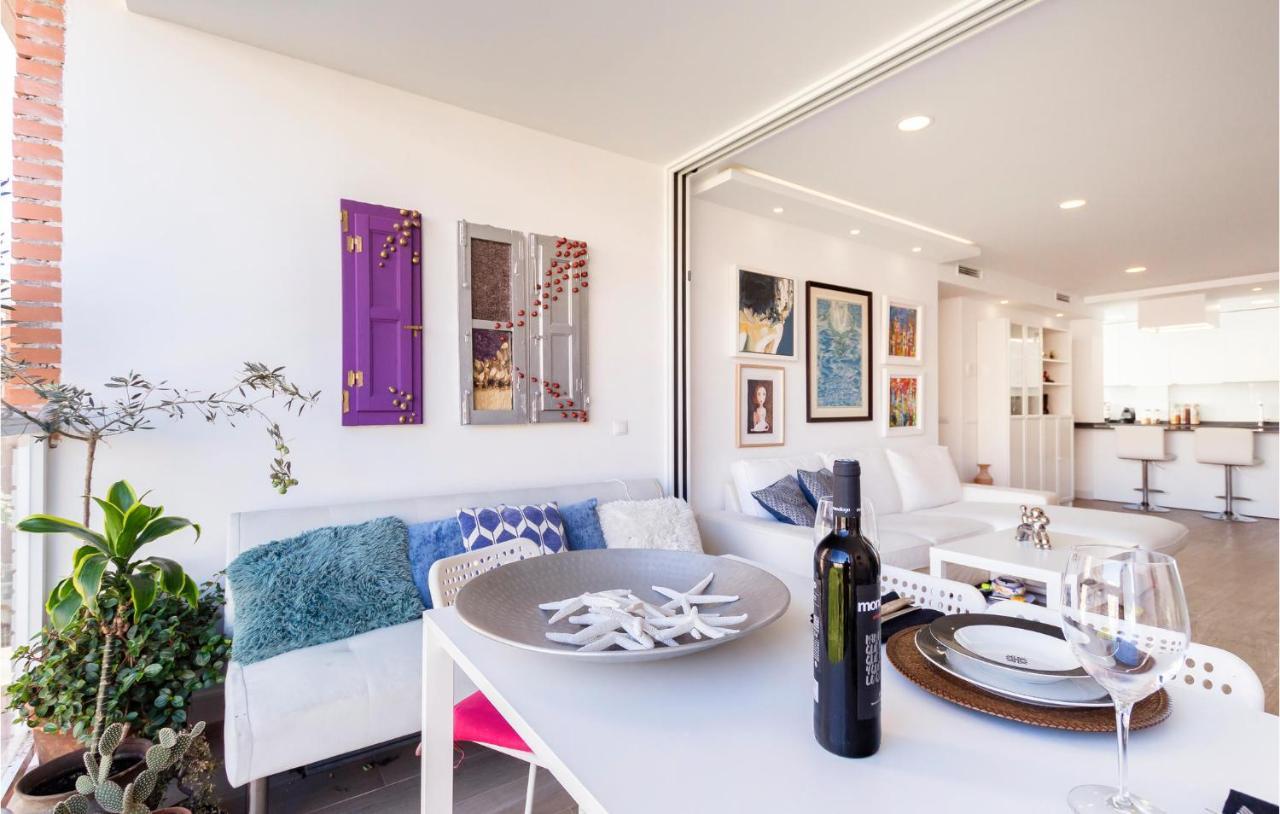 3 Bedroom Beautiful In Apartment *