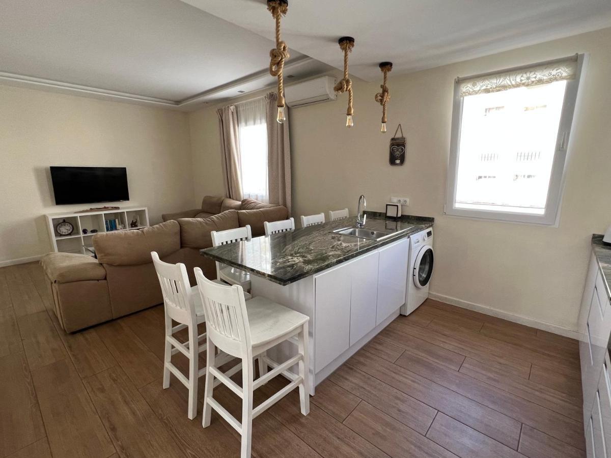 Genuar 3 Bedroom Close To