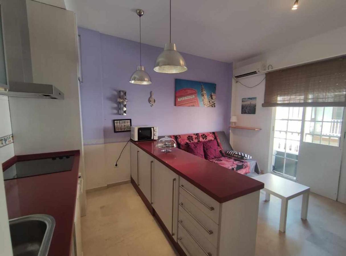 Charming Walk To Sights Apartment