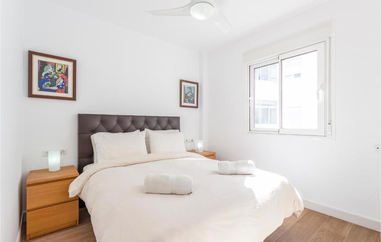 Apartment 3 Bedroom Beautiful In