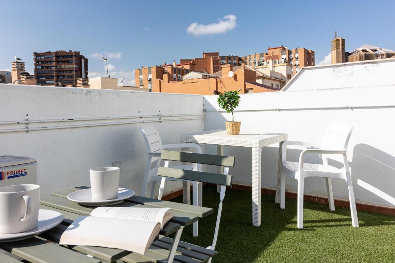 Center Flat. Carmen Center Roof-terrace Boutique