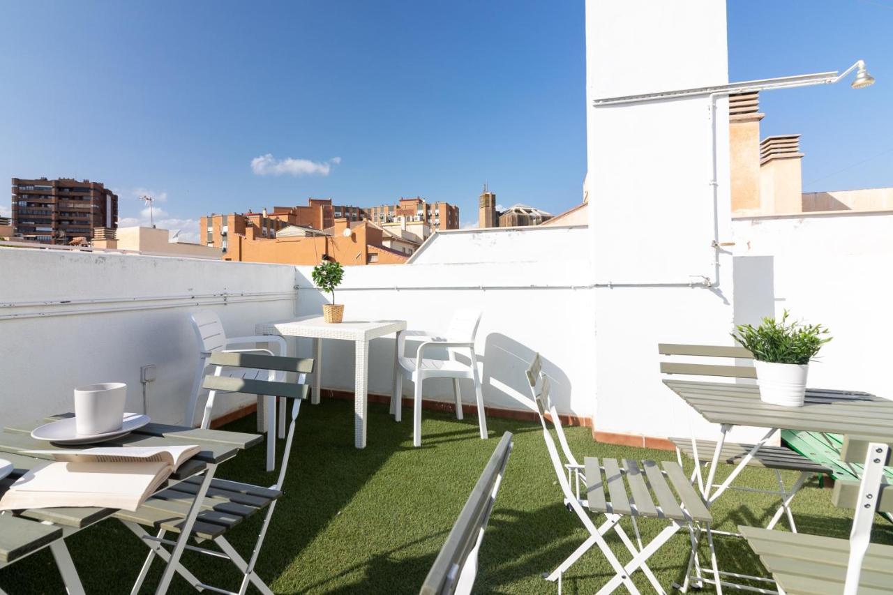 Center Flat. Carmen Center Roof-terrace Boutique *