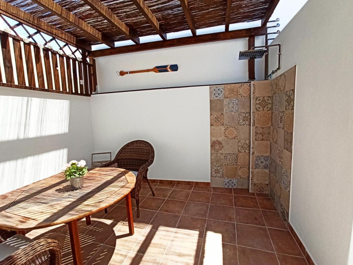 Barcelo 21, Parking On Request, Atico With Terrace & With Patio, Center, Breakfast Included, Quite Neighborhood, Bc Apartamento