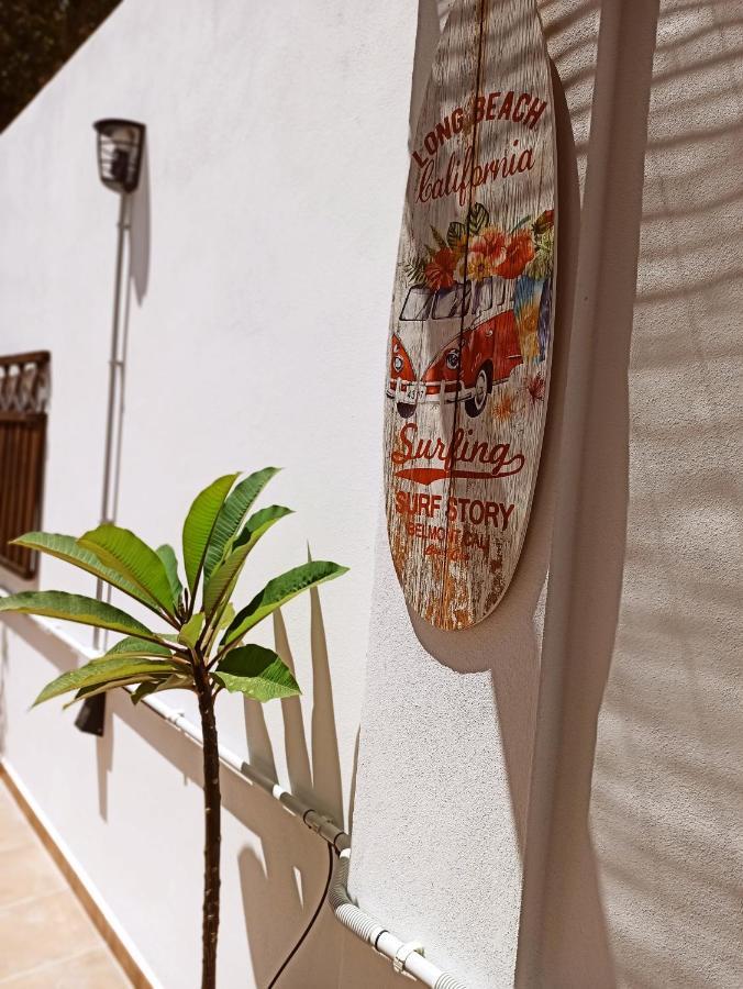 Apartamento Barcelo 21, Parking On Request, Atico With Terrace & With Patio, Center, Breakfast Included, Quite Neighborhood, Bc Málaga