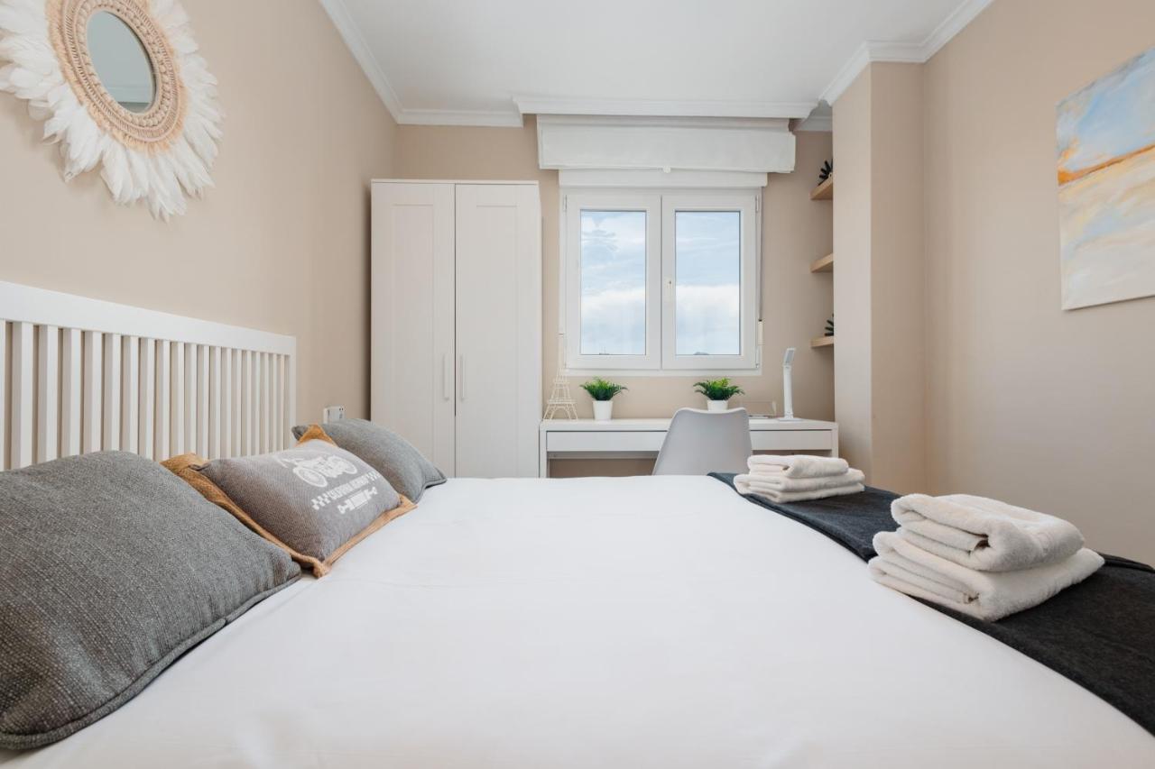 Appartement In The Historic Center Of Malaga, Very Close To The And The Ave Train Station, With Private Parking Málaga