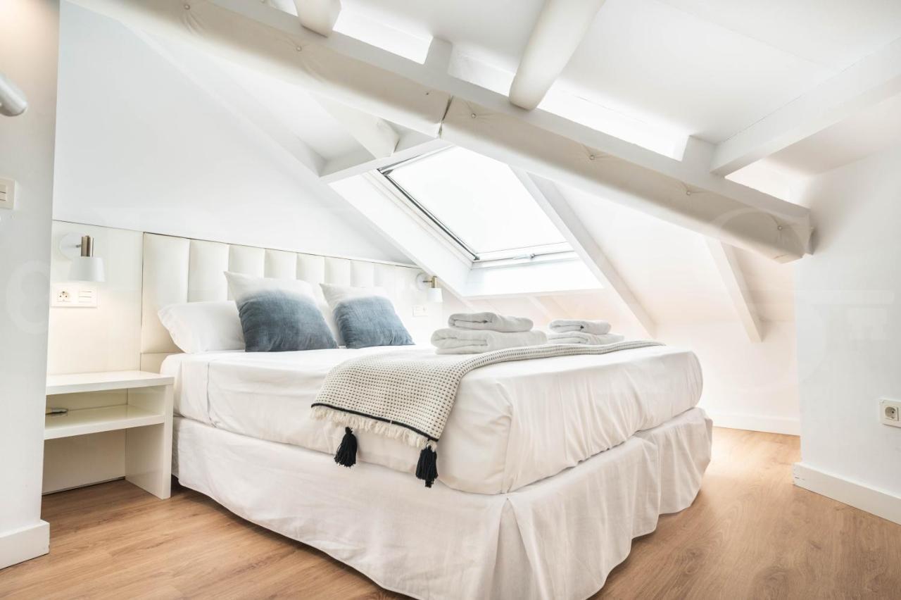 Apartment Inviting Duplex In Front Of Picasso Museum By Rems *