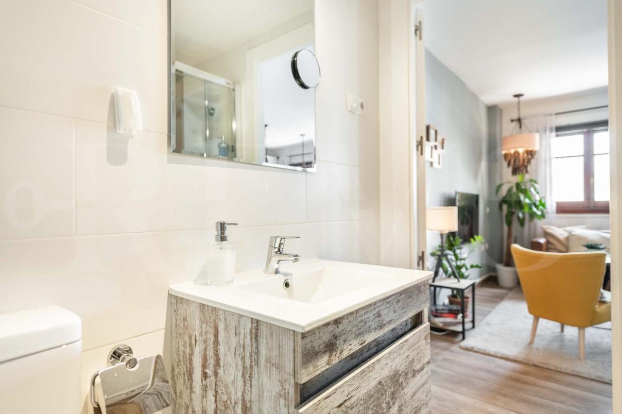 Appartement Spacious Next To Plaza De La Merced By Rems