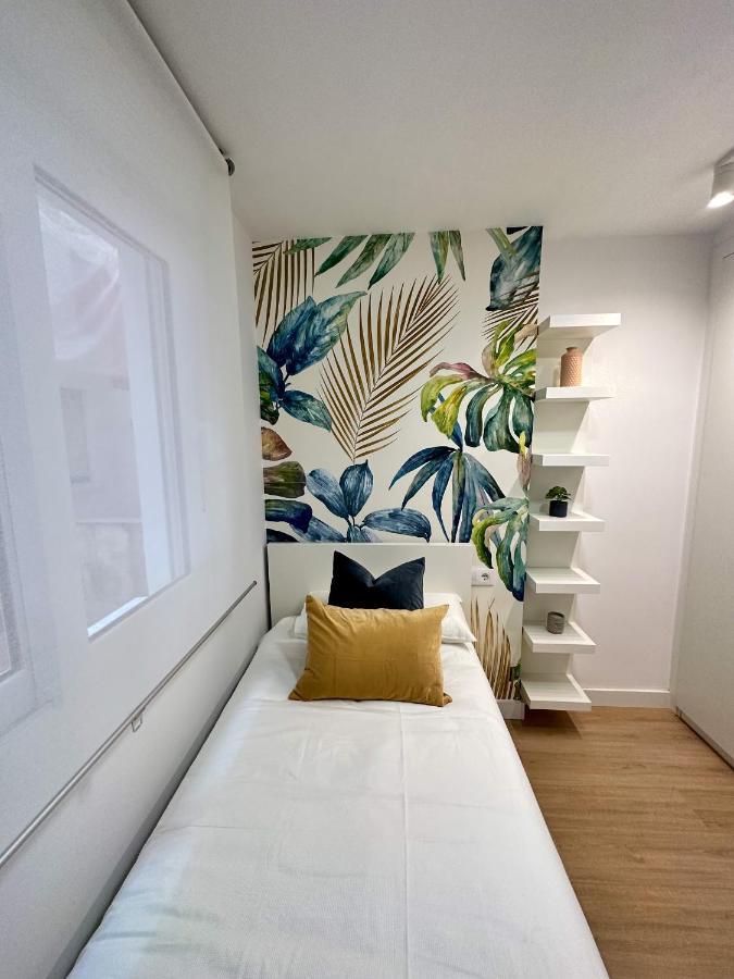 Holidays2malaga Lebrija 3 Bedroom & Terrace & Parking & Smart Tv Apartment *