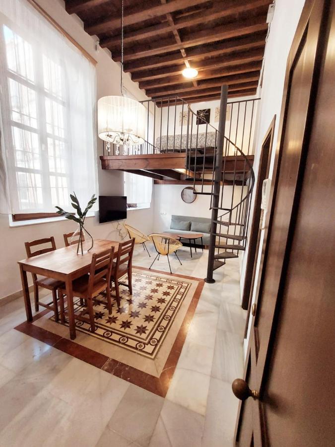 Dona Elvira Alvarez Apartment Malaga