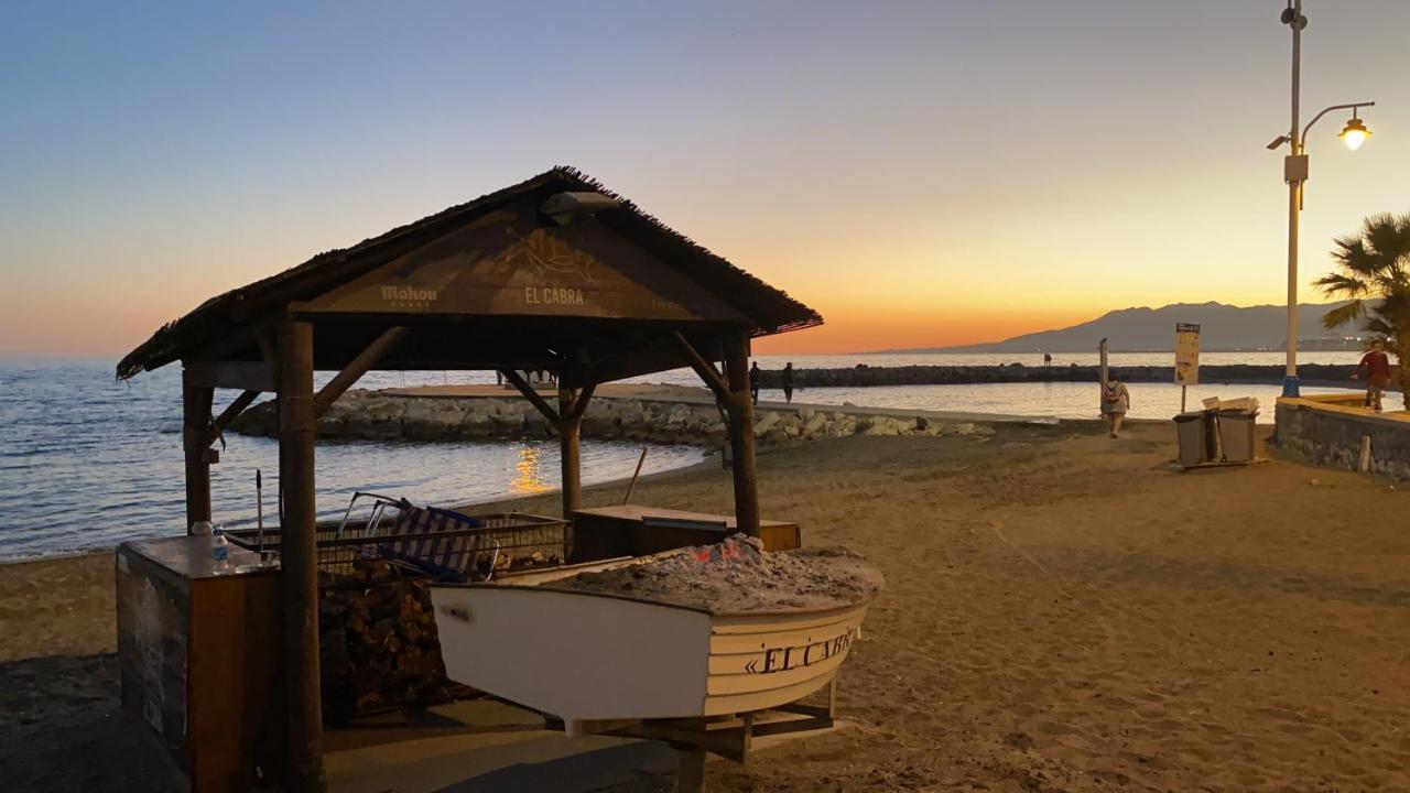 Exclusivo Cerca De La Playa Apartment Malaga