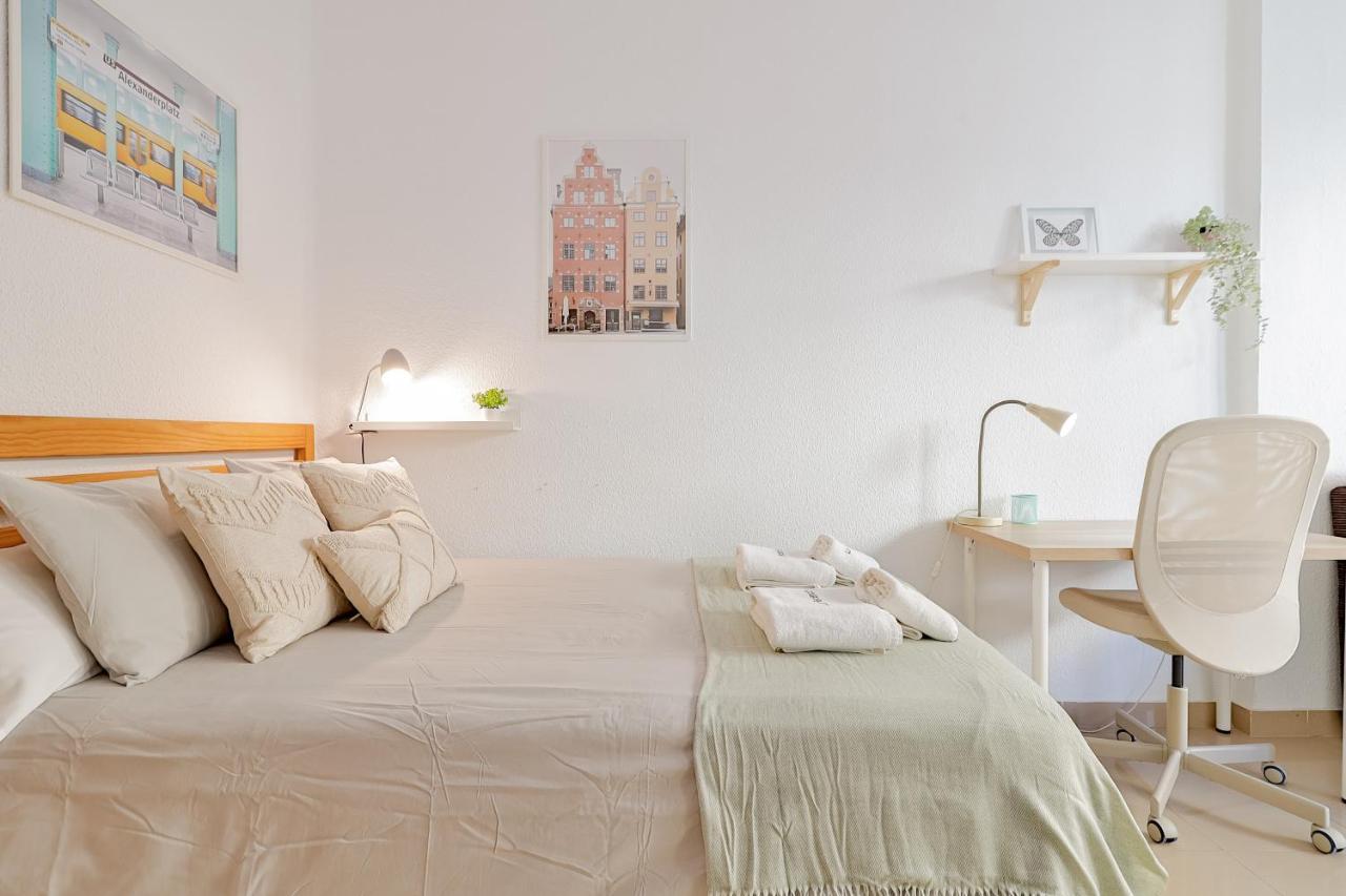 C10 Spacious 5 Bedroom In Soho Malaga