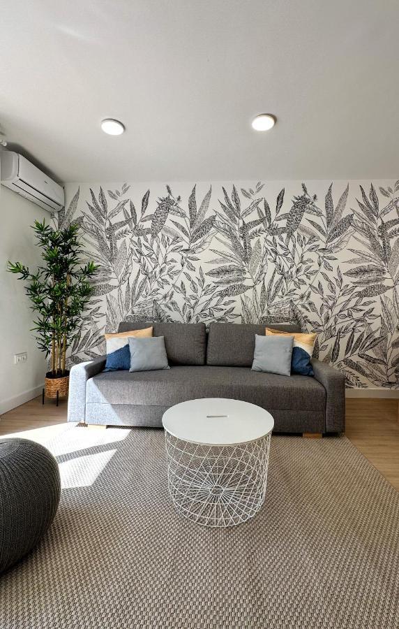 Apartment Holidays2malaga Lebrija 3 Bedroom & Terrace & Parking & Smart Tv Málaga