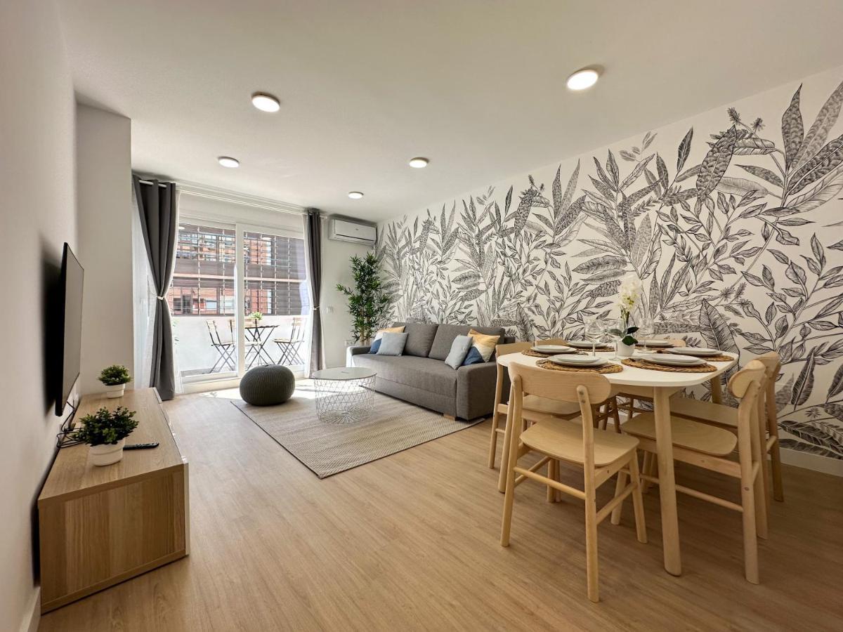 Apartment Holidays2malaga Lebrija 3 Bedroom & Terrace & Parking & Smart Tv Málaga