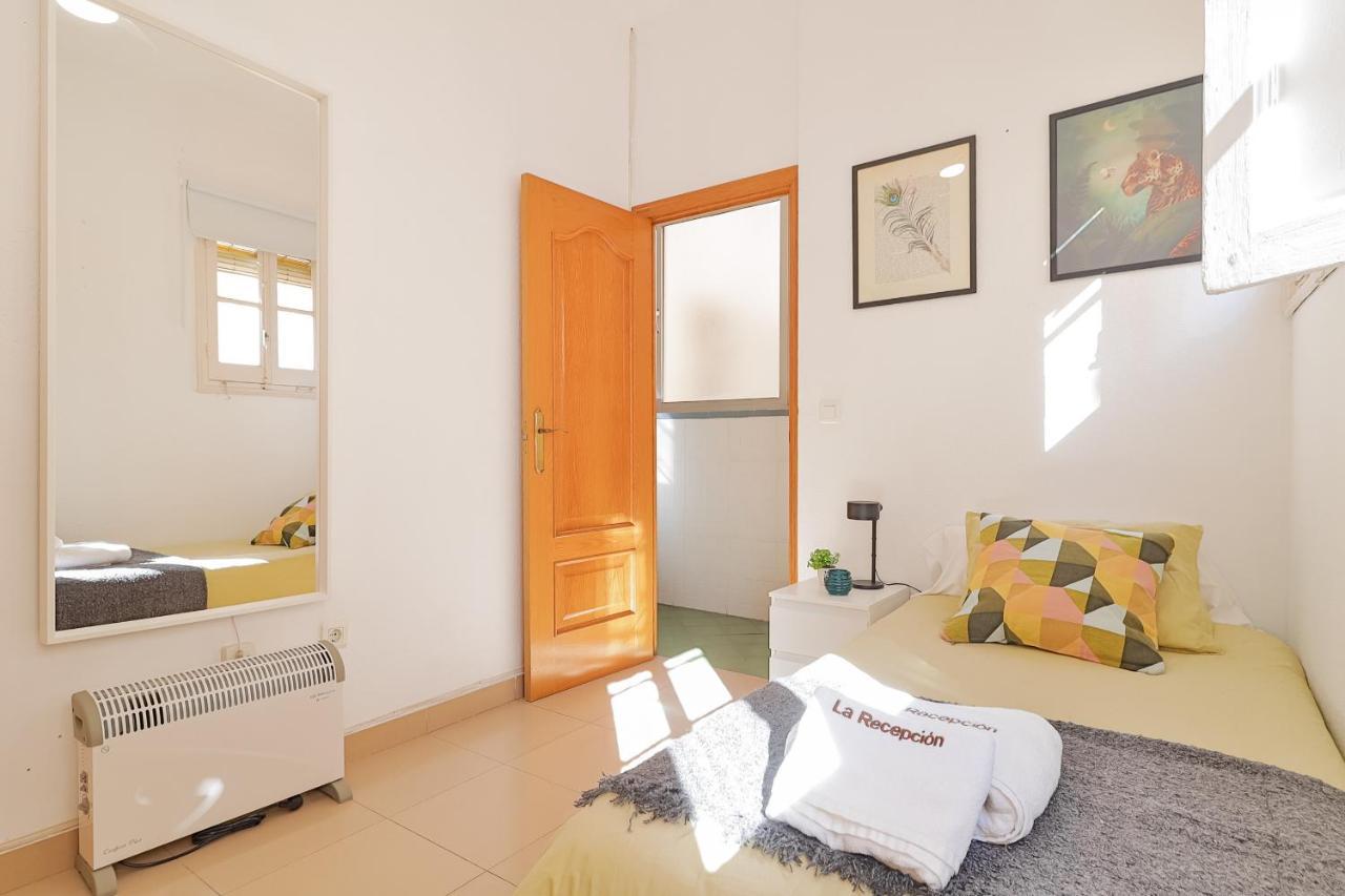 C10 Spacious 5 Bedroom In Soho Apartment *