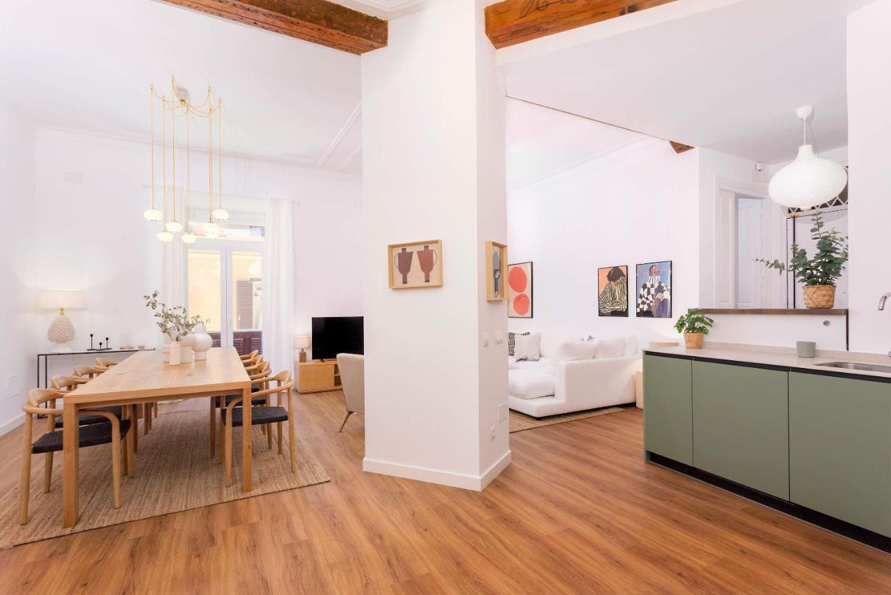Apartment Genteel Larios *