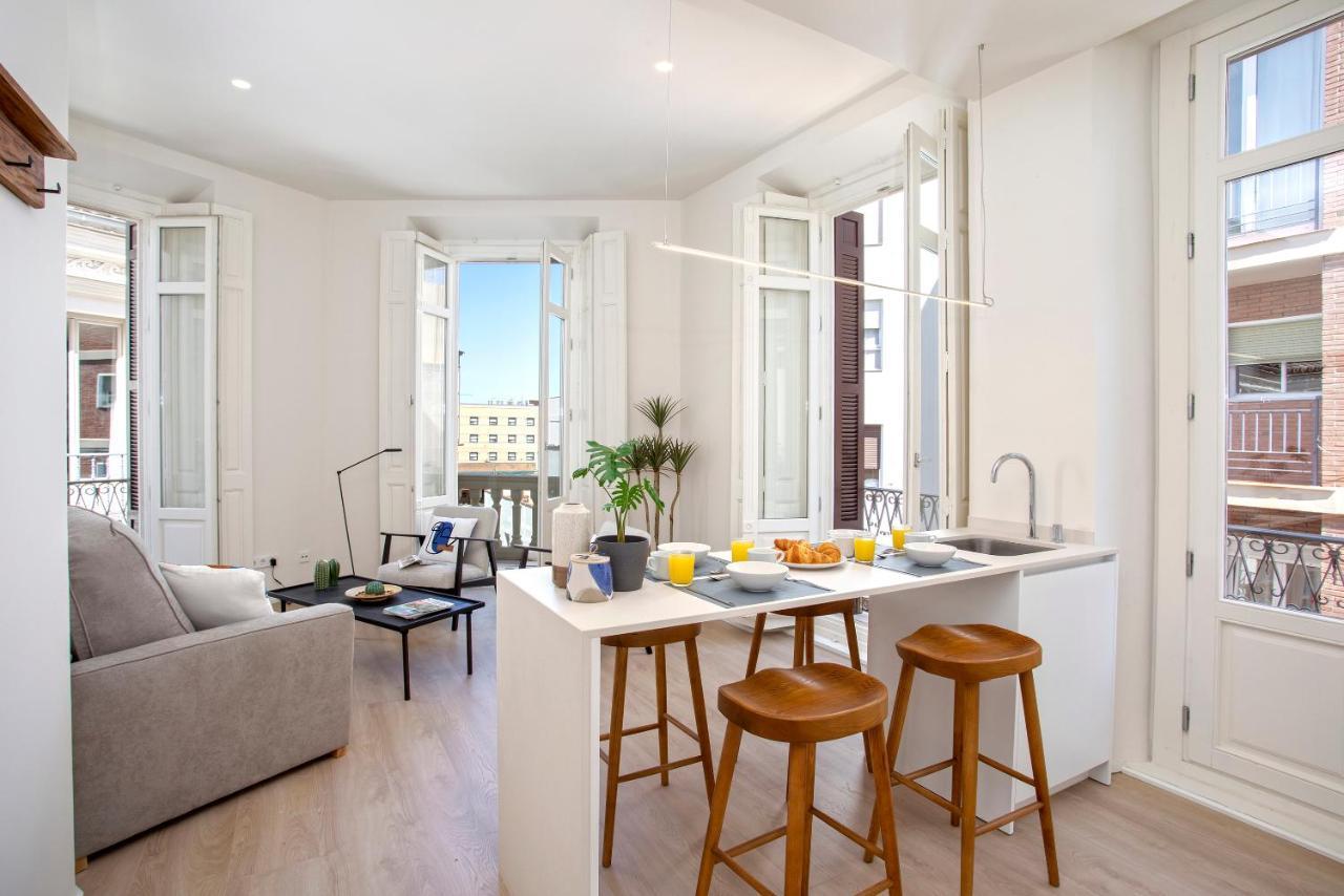 Apartment Thyssen Cisneros By Rent Me Málaga