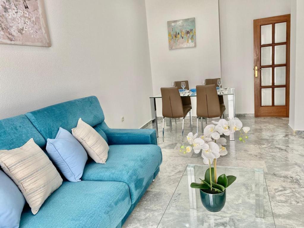 Alameda Center Apartment *
