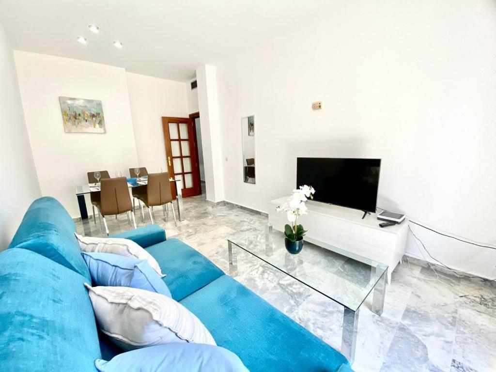 Alameda Center Apartment